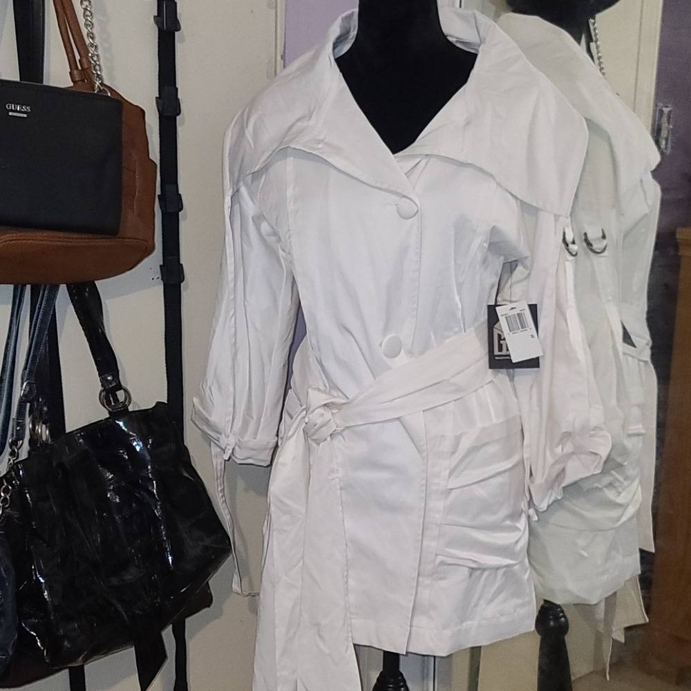 NWT G E.T. women Small White Statement Jacket